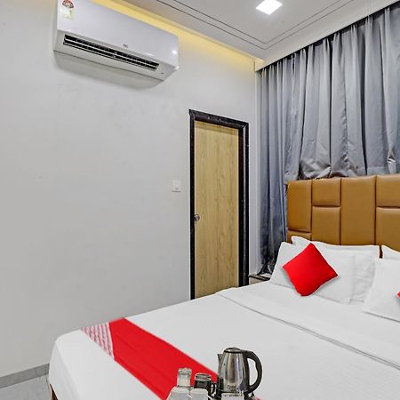 Hotel O Royal Orbit 苏拉特 外观 照片