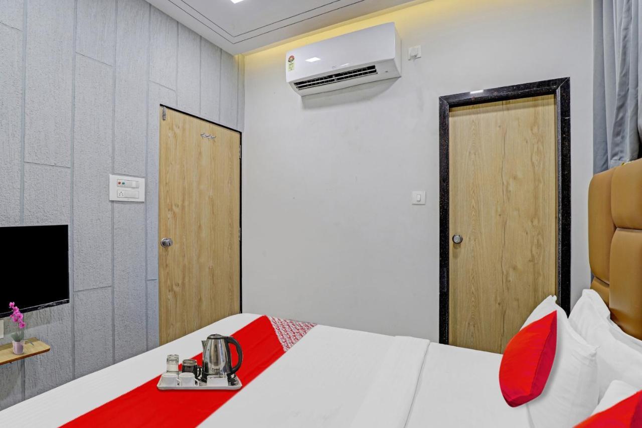 Hotel O Royal Orbit 苏拉特 外观 照片